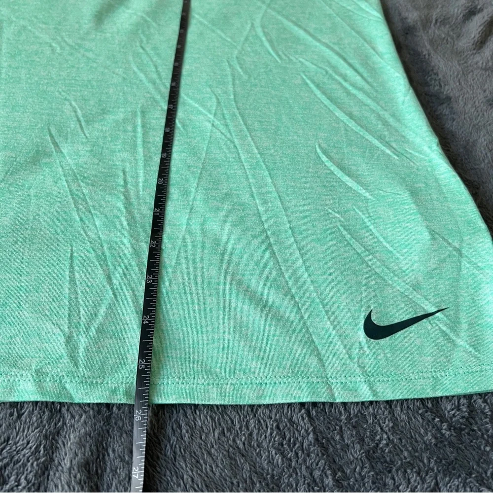 ✨Nike Women's Mint Green Short Sleeve Tee - Picture 6 of 8